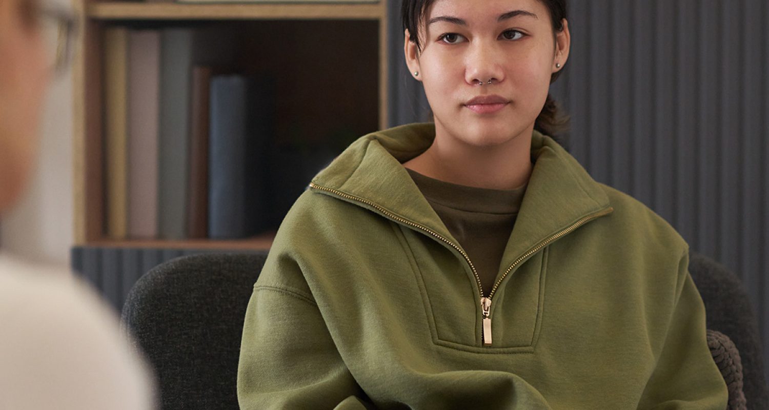 Teenager Mädchen spricht mit Coach